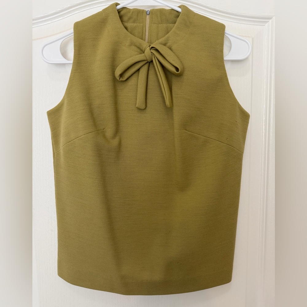 Vintage 60s Mod Olive Green 100% Wool Sleeveless Top, Made in England, Size S - Picture 4 of 12